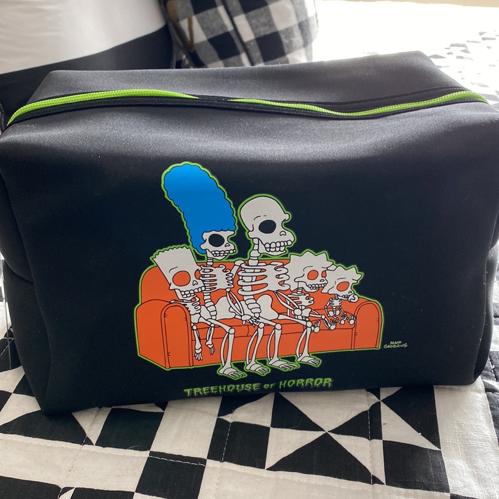 The Simpsons makeup case